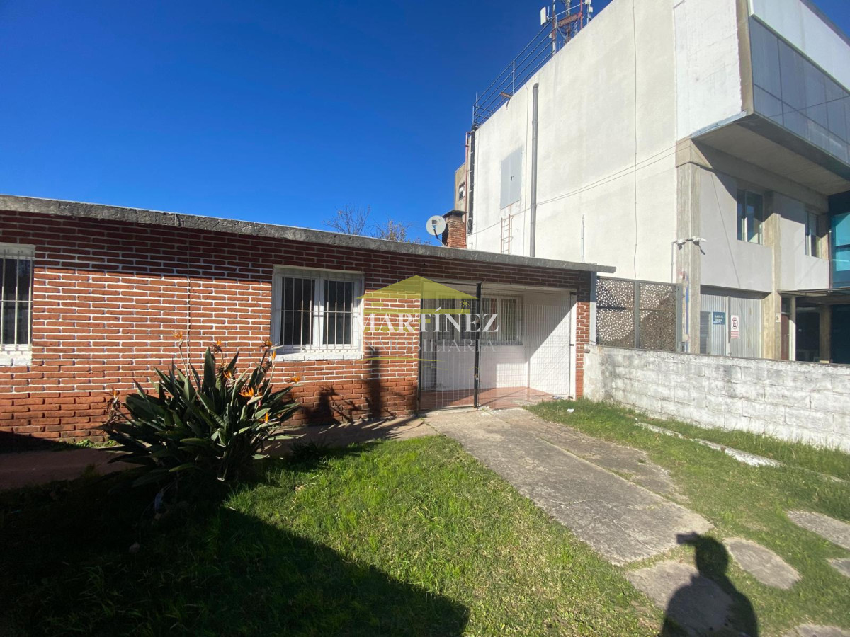 Terreno ID.8 - Venta Terreno 1056m2 en centro Maldonado en estratégica avenida 
