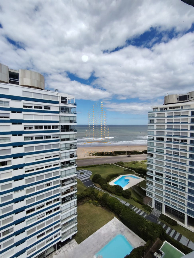 Apartamento ID.1064 - Apartamento en venta en Punta del Este