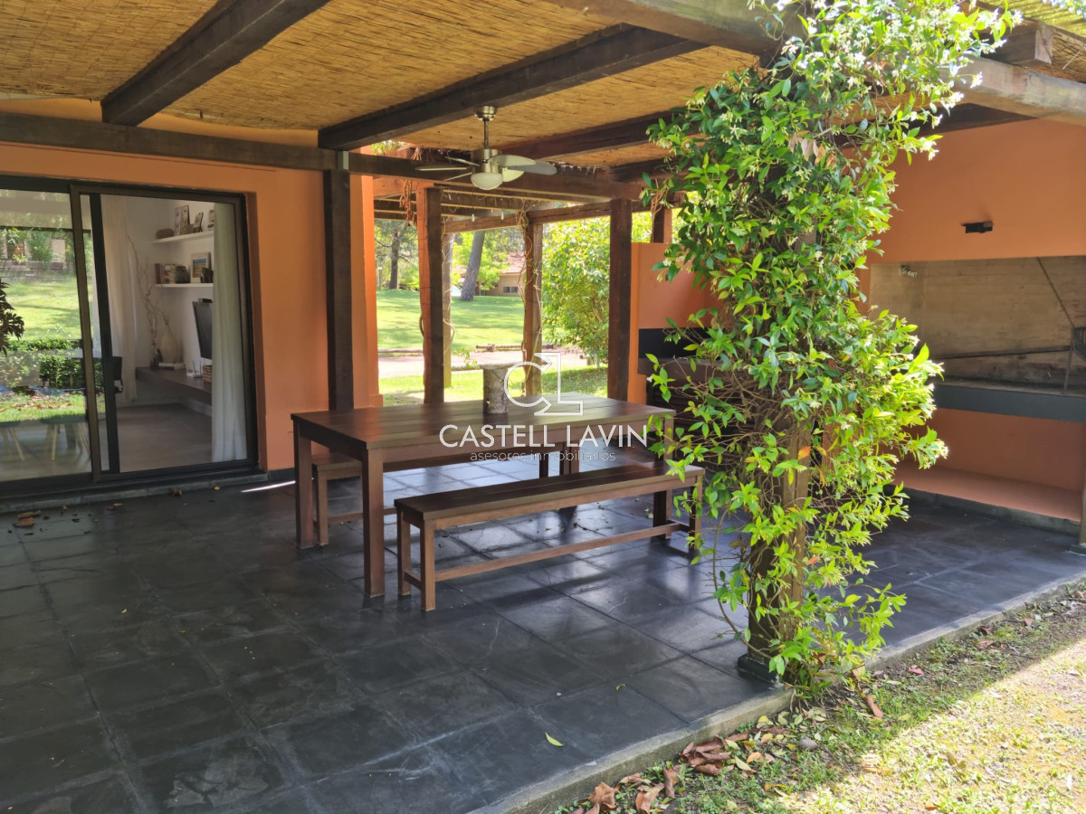 Casa ID.376 - Venta Casa 2 Dormitorios Barrio Privado Pinares Maldonado