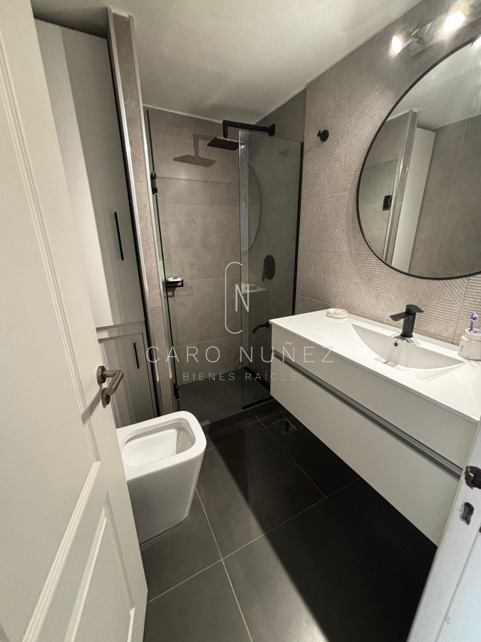 Apartamento ID.682 - Venta Apartamento dos dormitorios vista a mar