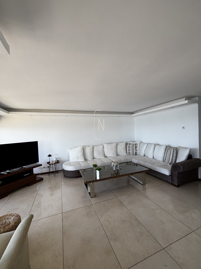 Apartamento ID.662 - Venta apto 3 dormitorios Goleta Punta del Este