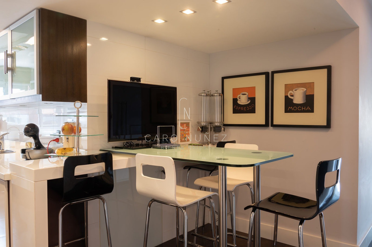 Apartamento ID.707 - Alquiler apto amoblado 3 dormitorios