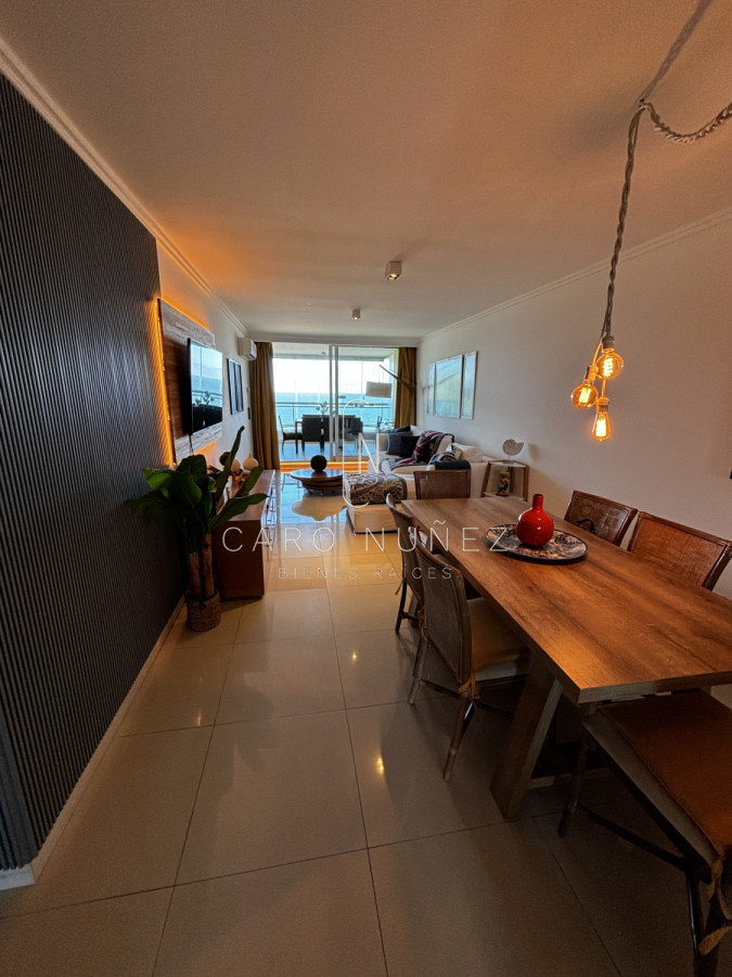 Apartamento ID.599 - Venta apto de 2 dormitorios en mansa vista mar