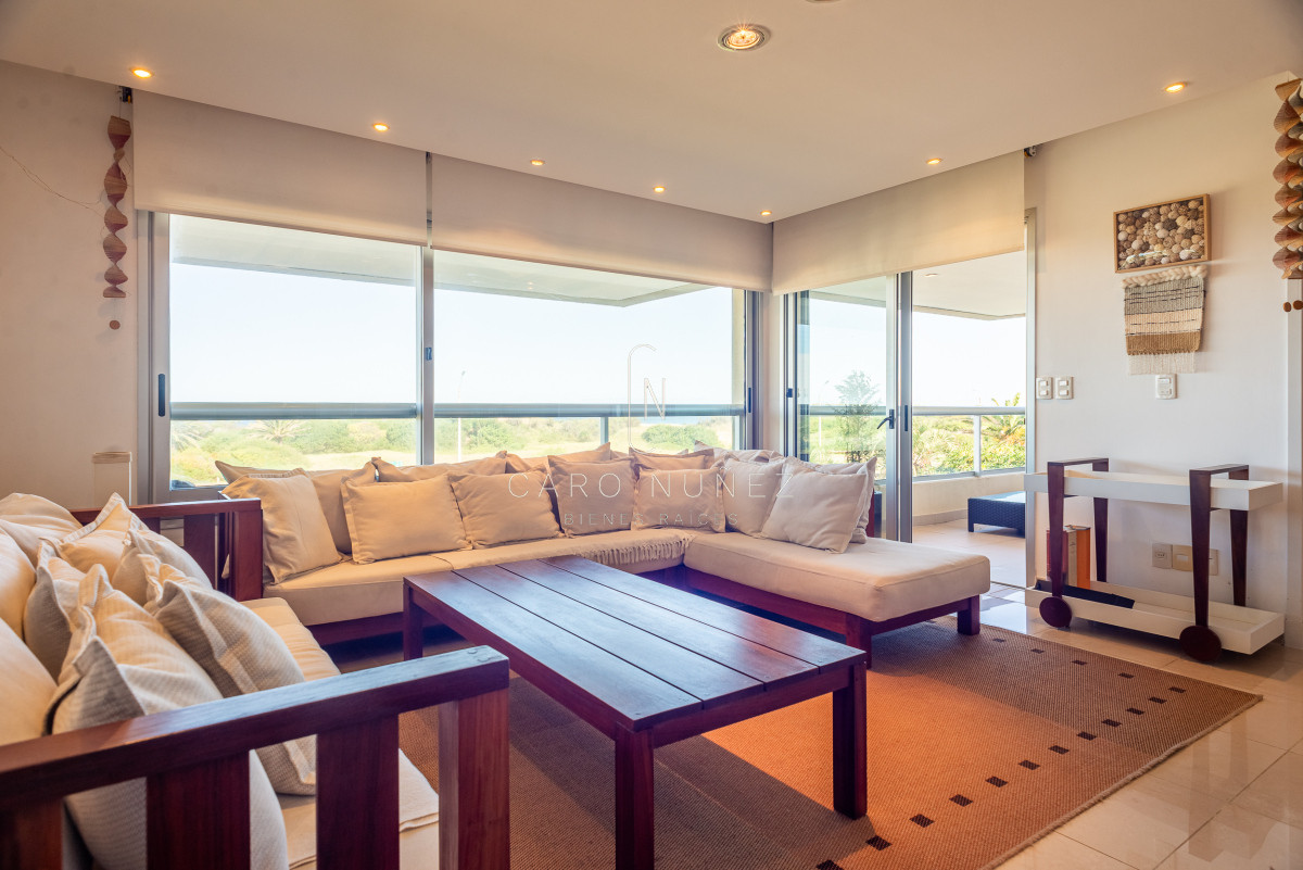 Apartamento ID.601 - Venta apto en brava primera linea 3 dormitorios