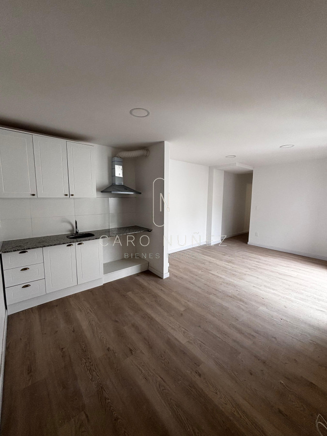 Apartamento ID.657 - Venta - Apto 2 Dormitorios con Gran Terraza y Parrillero | Barrio Sur