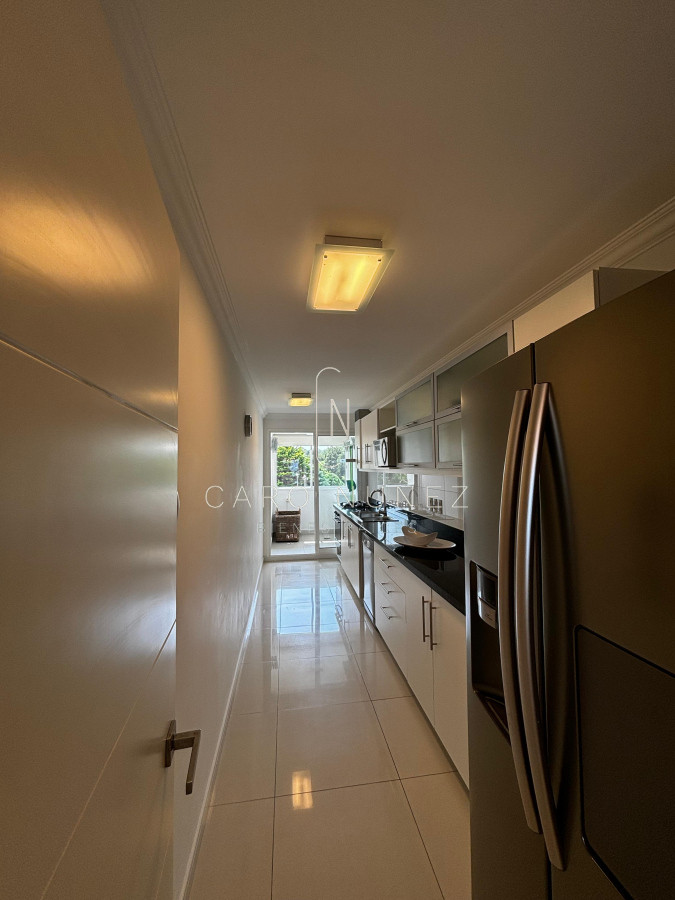 Apartamento ID.591 - APTO EN VENTA 3 SUITES EN PUNTA DEL ESTE SOBRE LA MANSA-