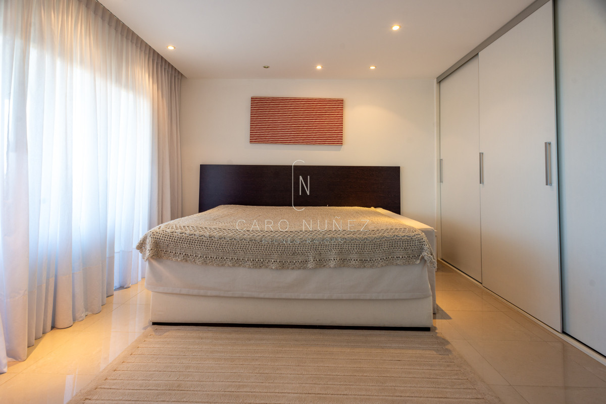 Apartamento ID.601 - Venta apto en brava primera linea 3 dormitorios