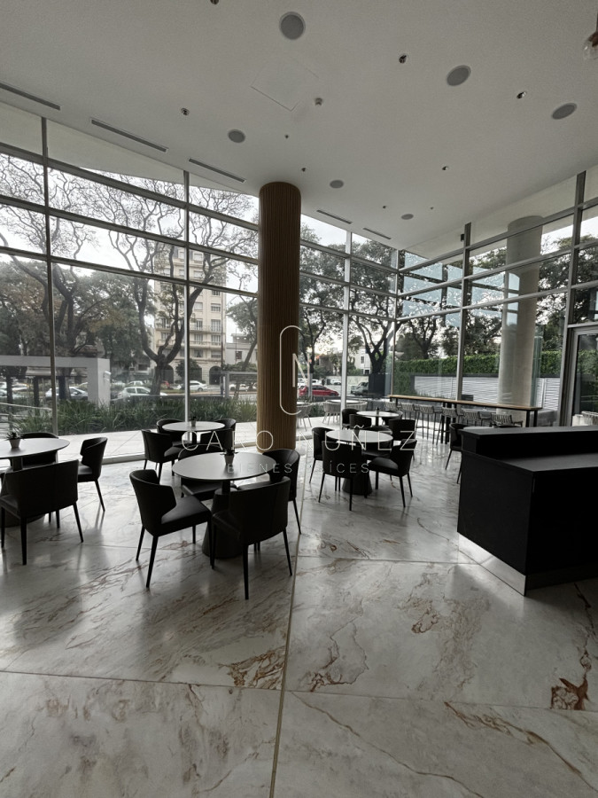 Apartamento ID.642 - Venta o Alquiler apto  1 dorm en edificio Joy Montevideo