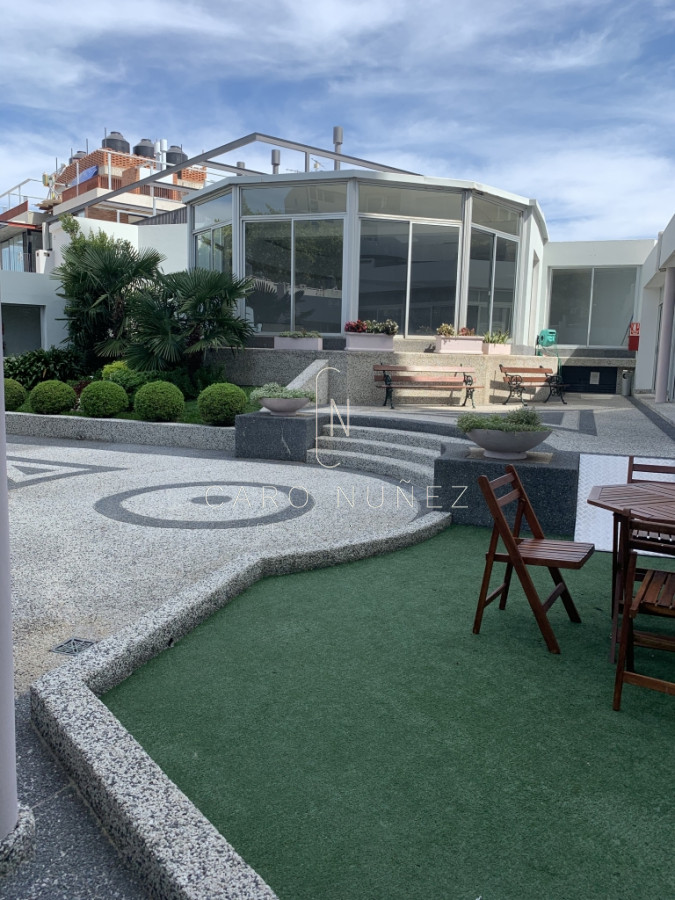 Apartamento ID.233 - Venta de apto  3 dormitorios y 2 garages Punta Carretas
