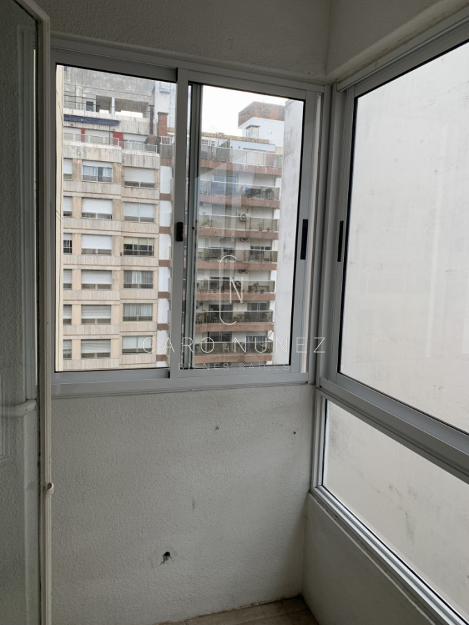 Apartamento ID.241 - VENTA APARTAMENTO DOS DORMITORIOS EN POCITOS