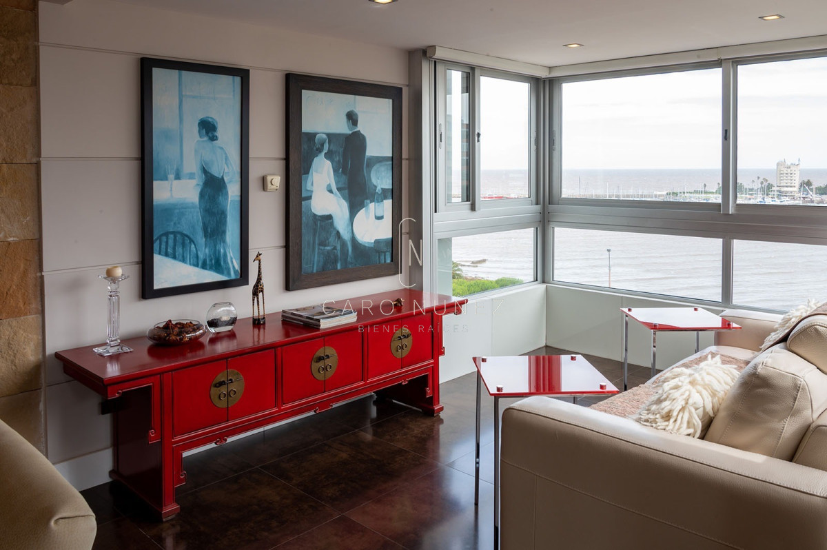 Apartamento ID.707 - Alquiler apto amoblado 3 dormitorios