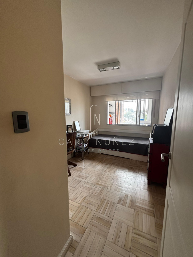 Apartamento ID.682 - Venta Apartamento dos dormitorios vista a mar