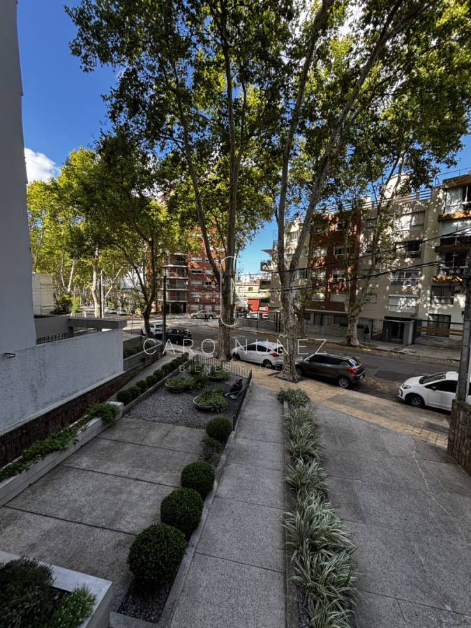 Apartamento ID.712 - Alquiler apto 3 dormitorios Pocitos