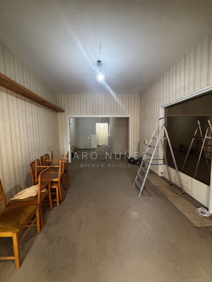 Apartamento ID.628 - Venta Apartamento 3 Dormitorios en Pocitos - Calle Rivera  Luminoso y amplio apartamento ubicado en una de las zonas más buscadas de Montevideo: Pocit