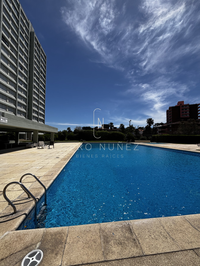 Apartamento ID.662 - Venta apto 3 dormitorios Goleta Punta del Este