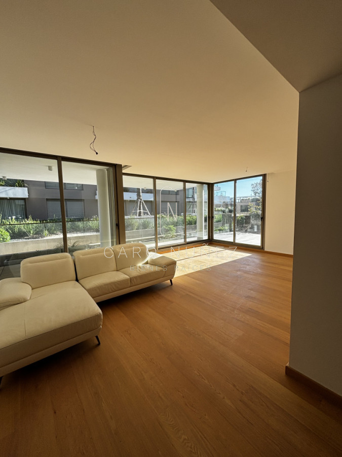 Apartamento ID.654 - ALQUILER TRES DORMITORIOS BARRIO PARQUES