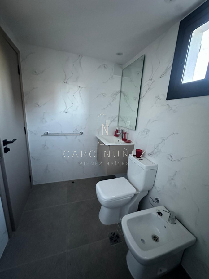 Apartamento ID.643 - Apartamento de 1 Dormitorio en alquiler