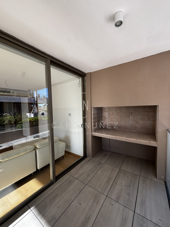 Apartamento ID.654 - ALQUILER TRES DORMITORIOS BARRIO PARQUES