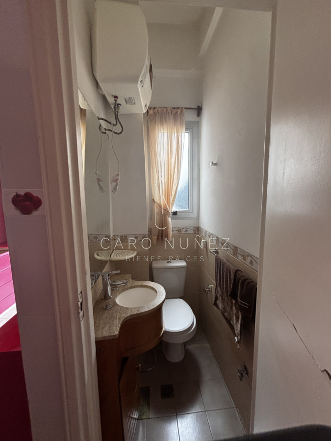 Apartamento ID.628 - Venta Apartamento 3 Dormitorios en Pocitos - Calle Rivera  Luminoso y amplio apartamento ubicado en una de las zonas más buscadas de Montevideo: Pocit