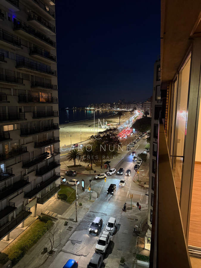 Apartamento ID.565 - Apto en Alquiler, de 3 dormitorios , 2 baños y gge en Pocitos 