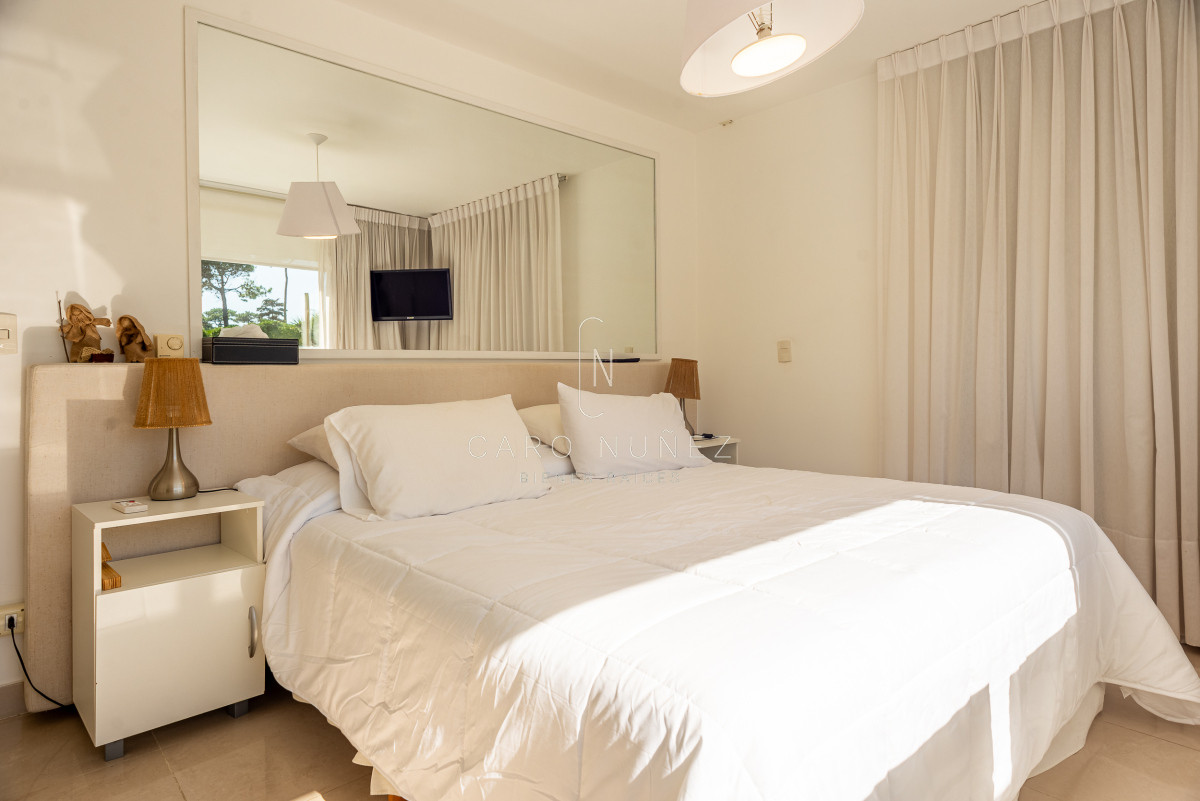 Apartamento ID.601 - Venta apto en brava primera linea 3 dormitorios