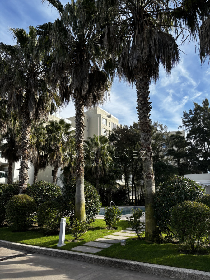 Apartamento ID.599 - Venta apto de 2 dormitorios en mansa vista mar