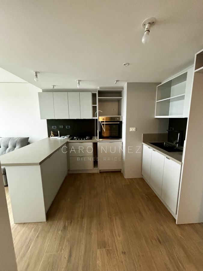 Apartamento ID.642 - Venta o Alquiler apto  1 dorm en edificio Joy Montevideo