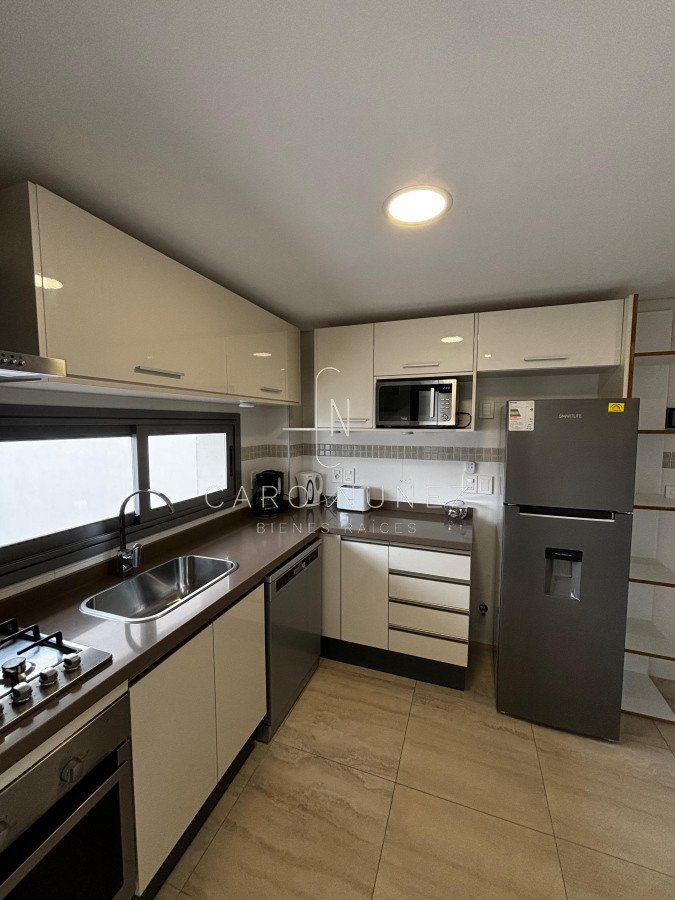 Apartamento ID.583 - Alquiler Apartamento de 2 Dormitorios con Vista al Golf.