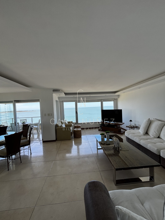 Apartamento ID.662 - Venta apto 3 dormitorios Goleta Punta del Este