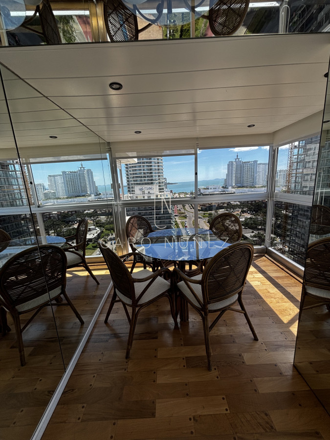 Apartamento ID.663 - Venta apto 2 dormitios y medio Chiverta