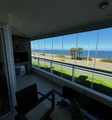 Venta apto de 2 dormitorios en mansa vista mar