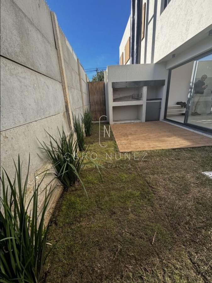 Casa ID.490 - Casa en Montevideo, Carrasco Norte