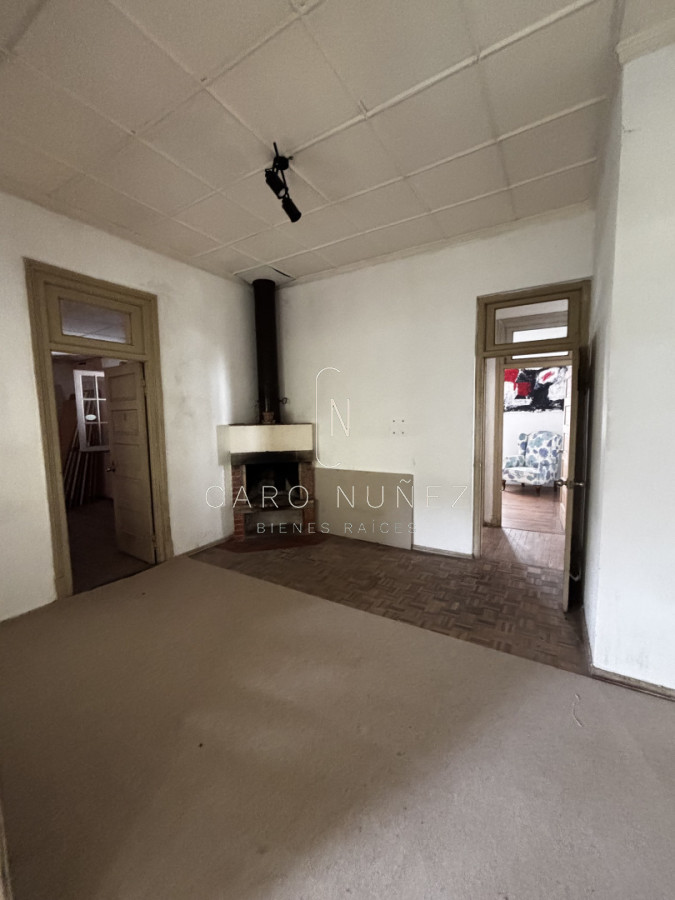 Casa ID.703 - Alquiler o venta de gran residencia de estilo en Pocitos