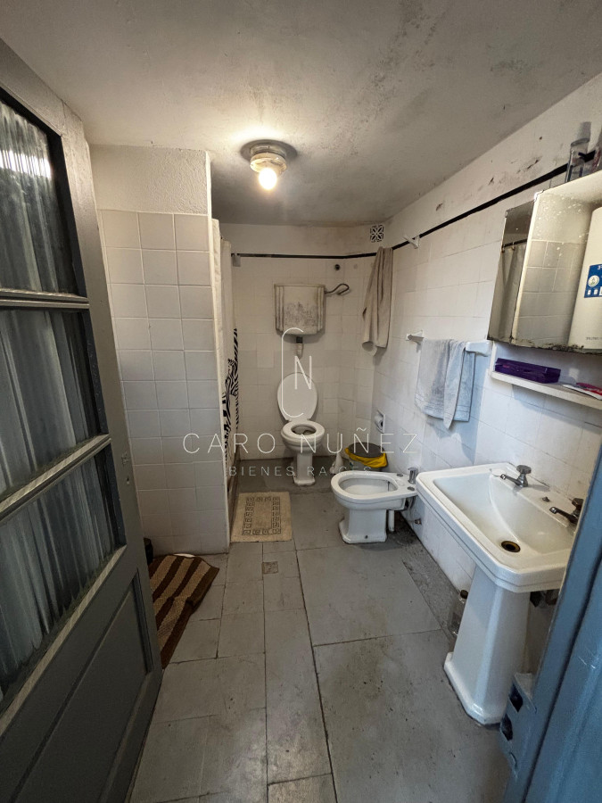 Casa ID.668 - Casa en venta con 3 unidades separadas 