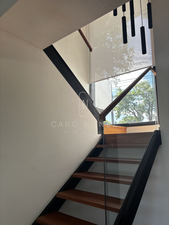 Casa ID.670 - Venta casa moderna 4 dormitorios Carrasco Sur