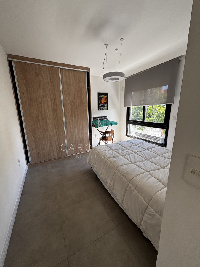 Casa ID.670 - Venta casa moderna 4 dormitorios Carrasco Sur