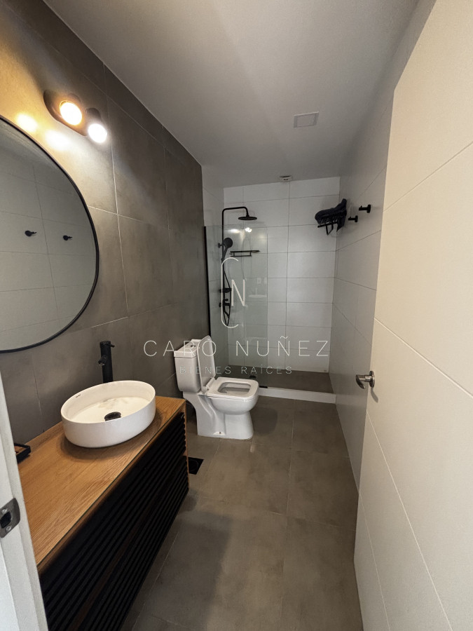 Casa ID.670 - Venta casa moderna 4 dormitorios Carrasco Sur