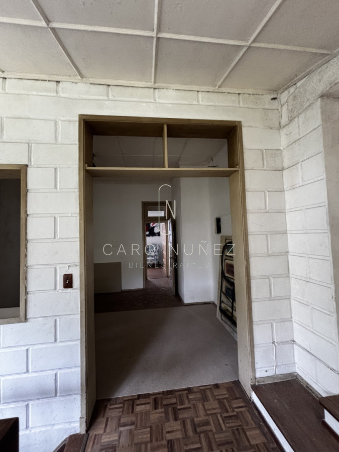 Casa ID.703 - Alquiler o venta de gran residencia de estilo en Pocitos