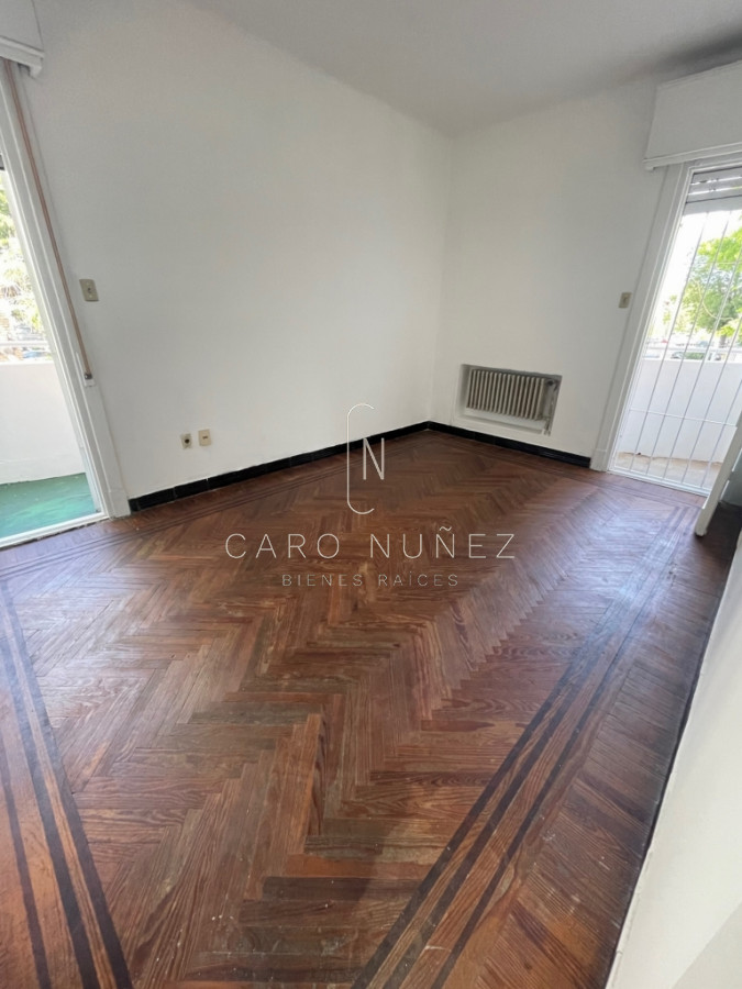 Casa ID.435 - Casa en Venta en  Punta Carretas, sobre calle Sarmiento.