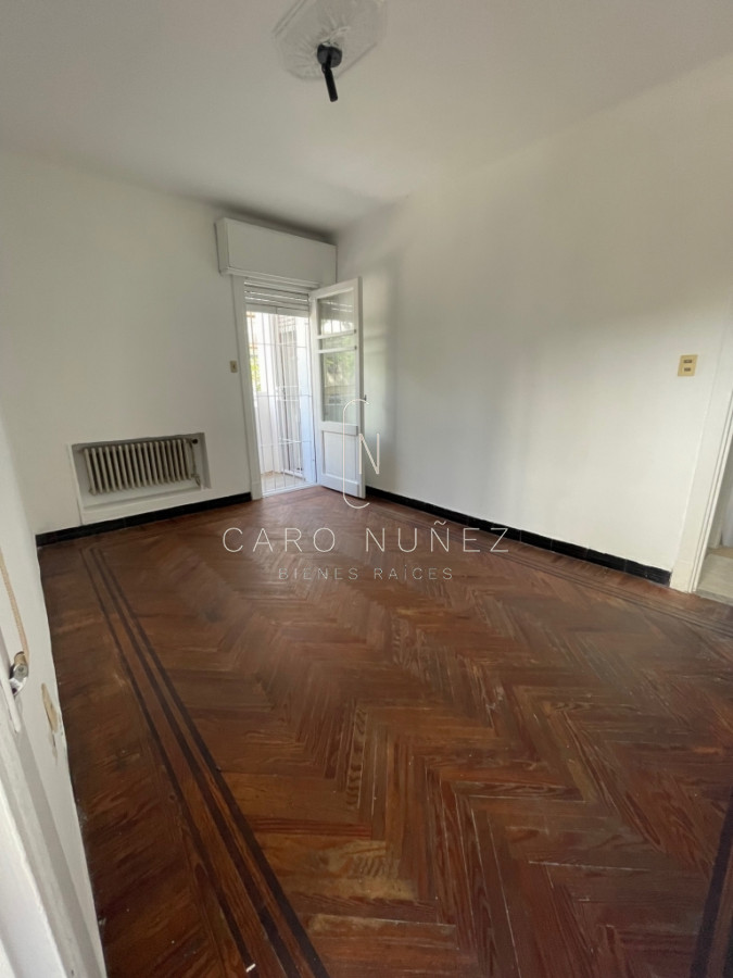 Casa ID.435 - Casa en Venta en  Punta Carretas, sobre calle Sarmiento.
