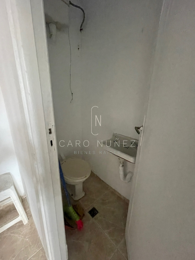 Casa ID.435 - Casa en Venta en  Punta Carretas, sobre calle Sarmiento.