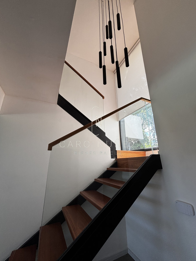 Casa ID.670 - Venta casa moderna 4 dormitorios Carrasco Sur