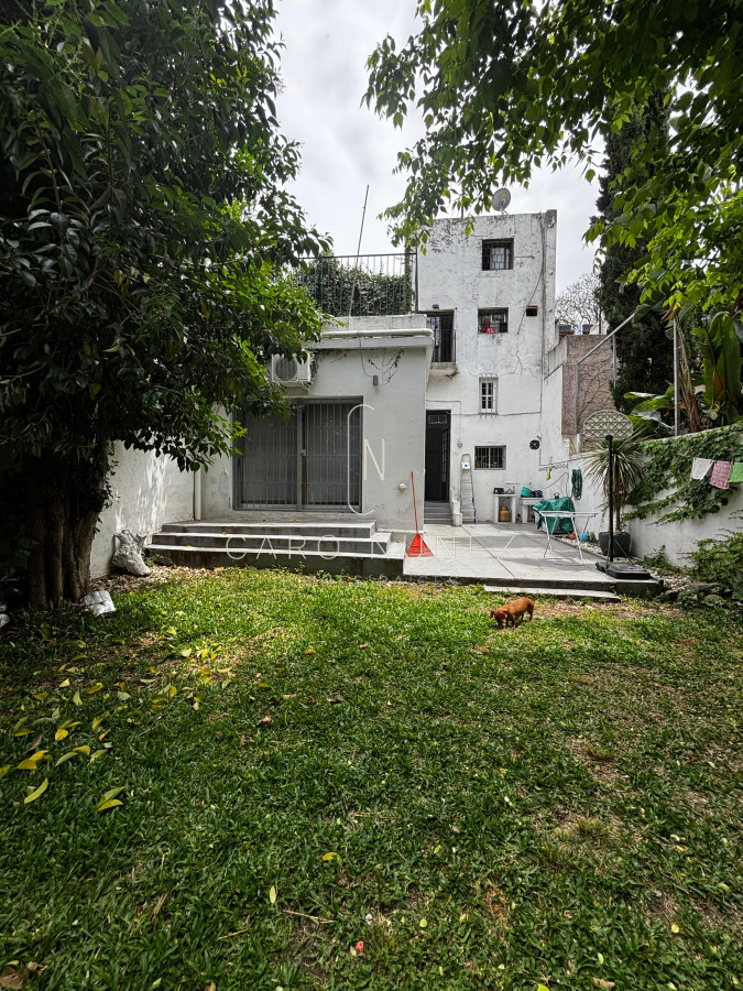 Casa ID.668 - Casa en venta con 3 unidades separadas 