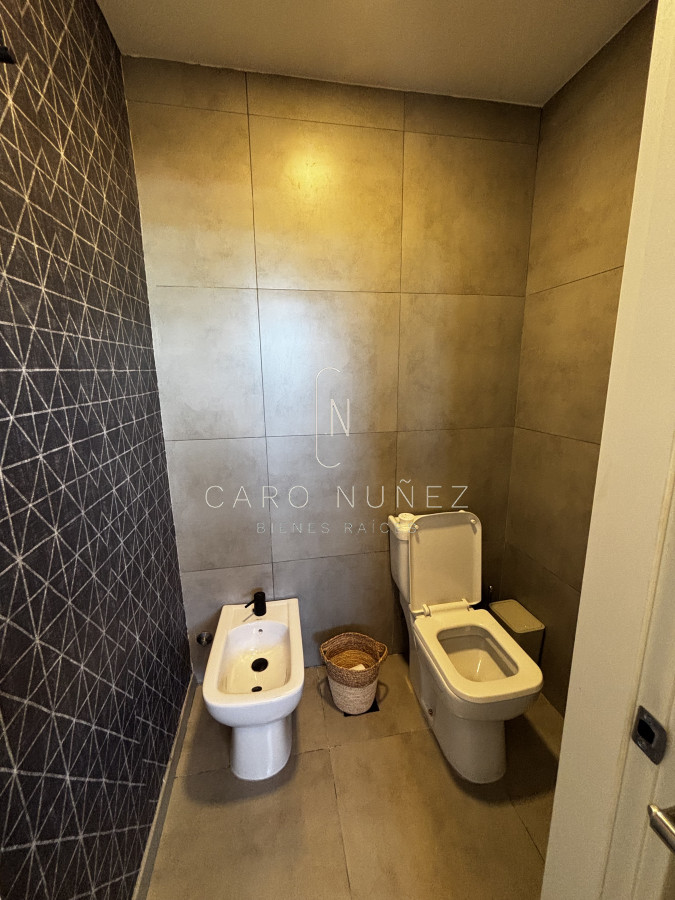 Casa ID.670 - Venta casa moderna 4 dormitorios Carrasco Sur