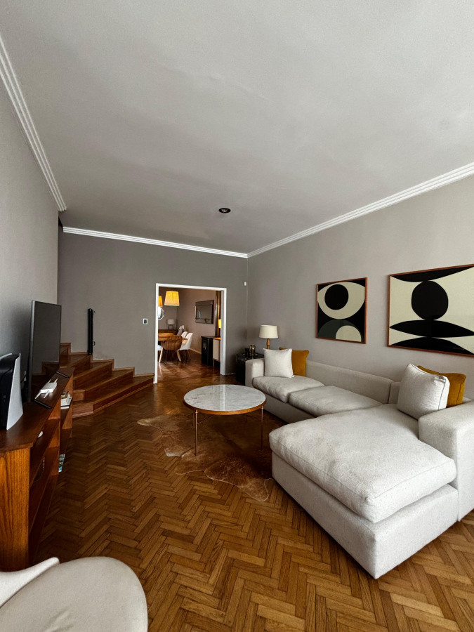 CASA EN VENTA TRES DORMITORIOS EN POCITOS