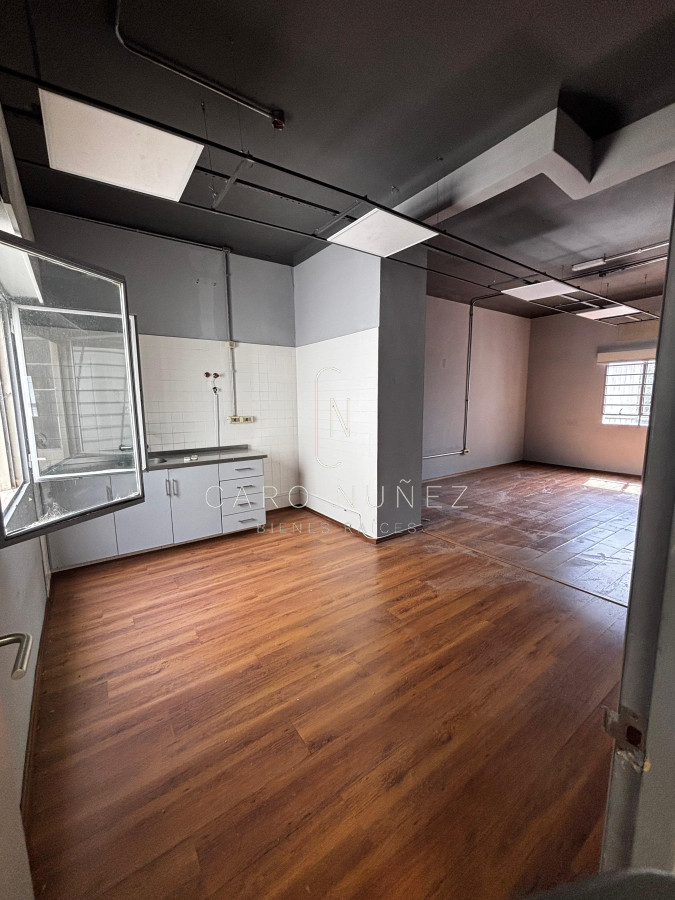 Local Comercial ID.574 - LOCAL EN VENTA