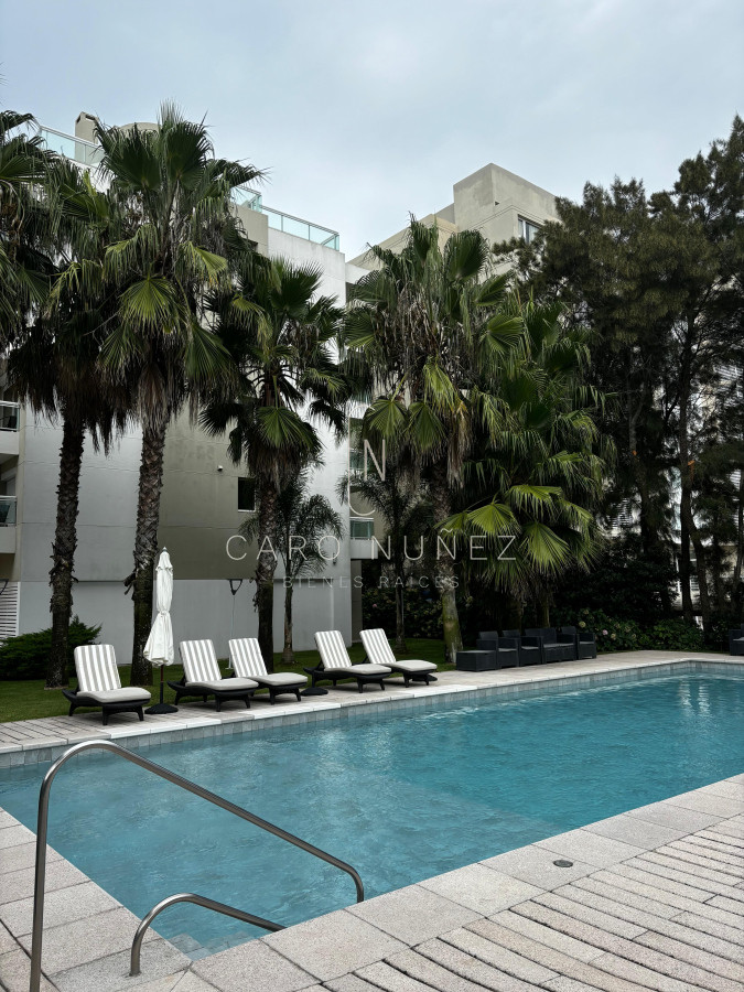 Apartamento ID.599 - Venta apto de 2 dormitorios en mansa vista mar