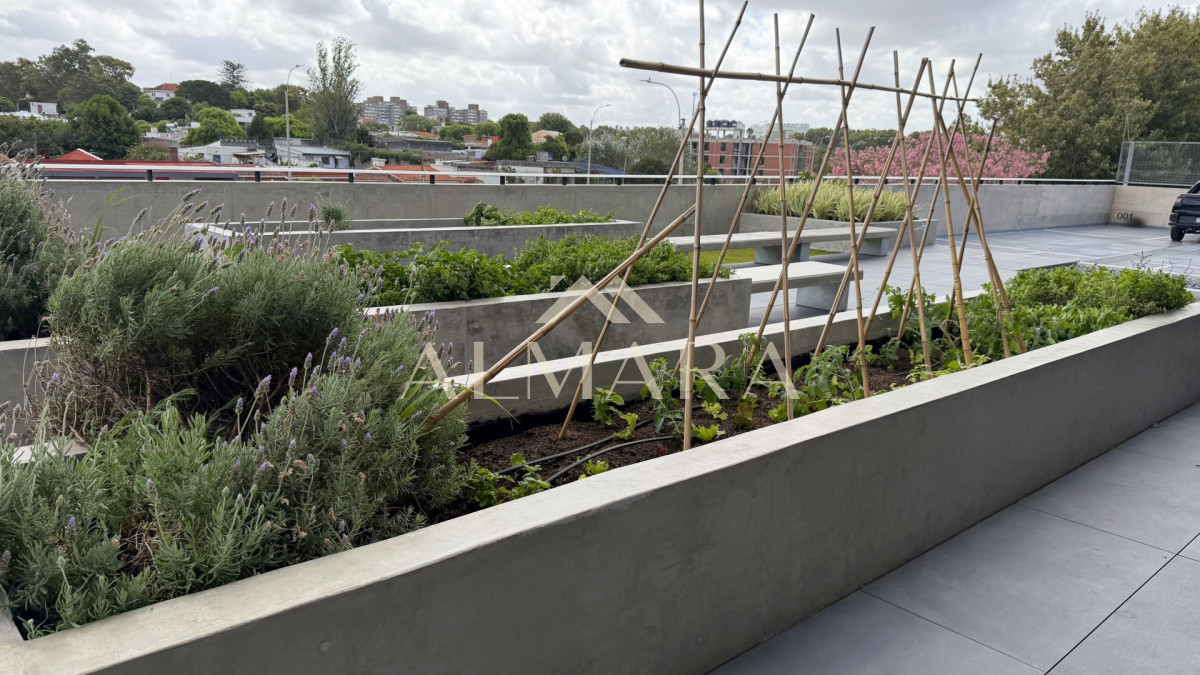 Apartamento ID.7 - MONOAMBIENTE AMOBLADO EN MALVÍN, BALCÓN, SEGURIDAD 24 HS - CERCA DE LA RAMBLA