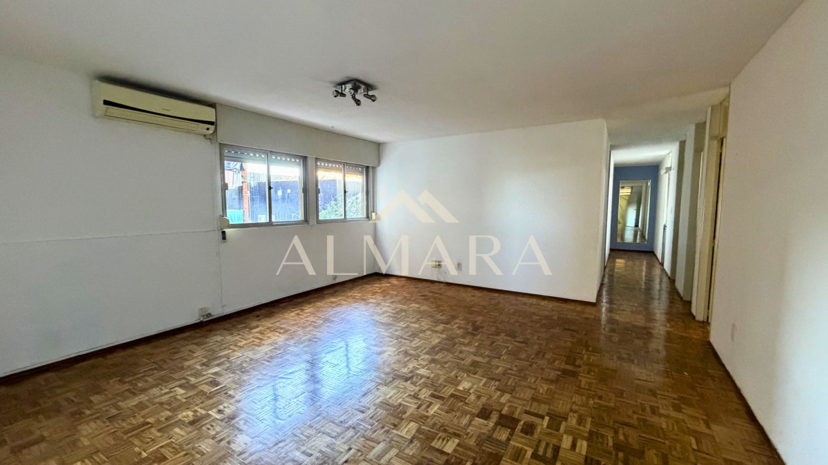 Apartamento ID.3 - Venta Apartamento 4 Dorm. Frente a Nuevo Centro | Acepta Banco