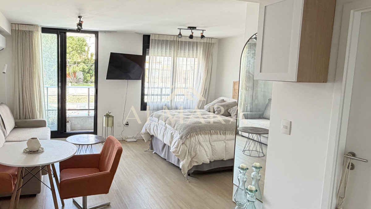 Apartamento ID.7 - MONOAMBIENTE AMOBLADO EN MALVÍN, BALCÓN, SEGURIDAD 24 HS - CERCA DE LA RAMBLA